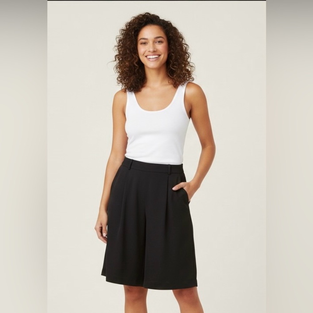 DEX High-Waisted Pleated Shorts-Black Wide Leg Flowy Dress Shorts, Size XS